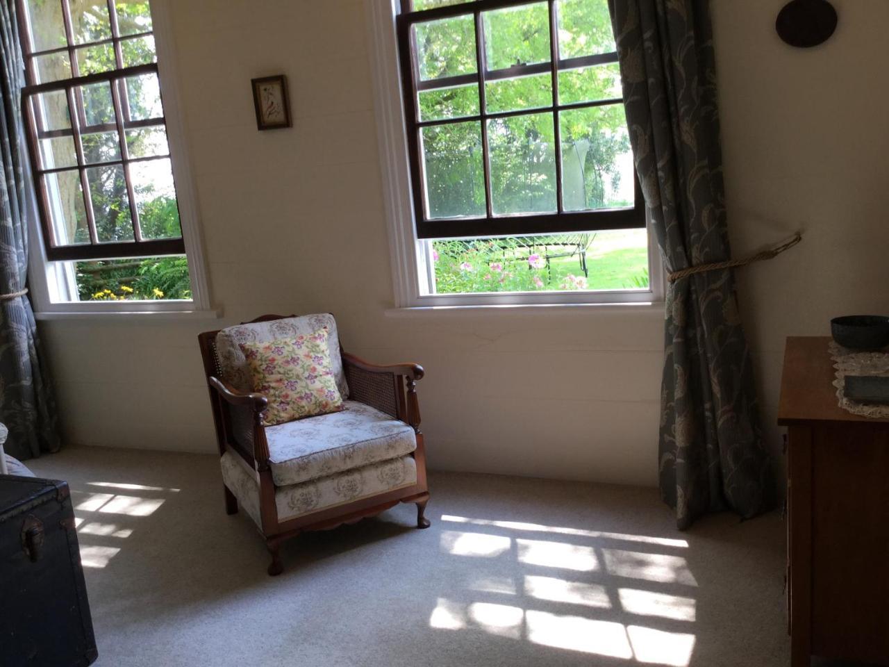 The Old School House Guest House Te Awamutu Eksteriør bilde
